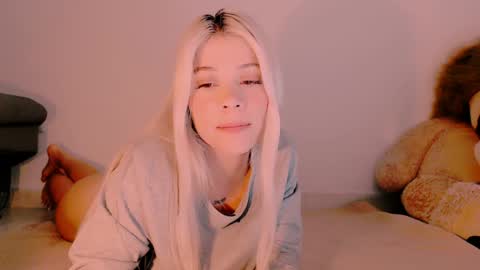 luckysapphire777 online show from February 2025 07:41:01 AM