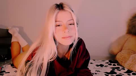 luckysapphire777 online show from February 2025 04:36:01 PM