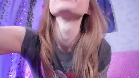 Alisa online show from April 2026 06:09:01 AM