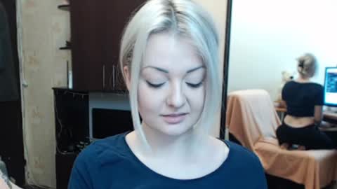 Snapshot of luckyshotgirl chatting on March 2026 12:08:01 PM LuckyShot online show from March 2026 12:08:01 PM