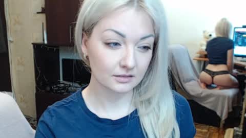 Snapshot of luckyshotgirl chatting on March 2026 12:33:11 PM LuckyShot online show from March 2026 12:33:11 PM