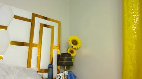 brielle online show from March 2025 08:33:02 PM