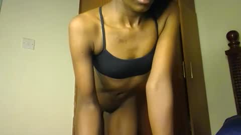 Snapshot of luckyy003 chatting on April 2026 04:41:01 AM brielle online show from April 2026 04:41:01 AM