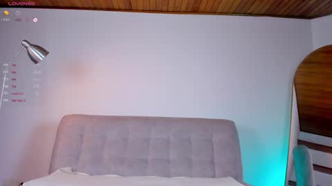 Hello my name is Lucy nice to meet you  thumb up is important for me kisses     online show from September 2025 05:35:01 PM