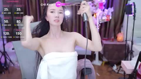 Lucy online show from October 2025 02:17:02 PM