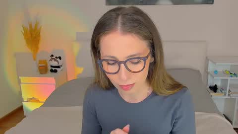 lucy__ray online show from December 2024 08:38:02 PM