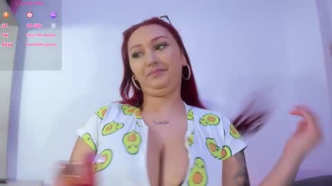 lucy_beatifull online show from February 2026 01:18:01 PM