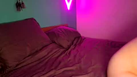 Snapshot of lucy_bigass6 chatting on January 2025 10:11:02 PM Lucy online show from January 2025 10:11:02 PM