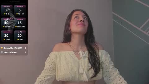 Lucy Herrera online show from November 2025 04:01:02 PM