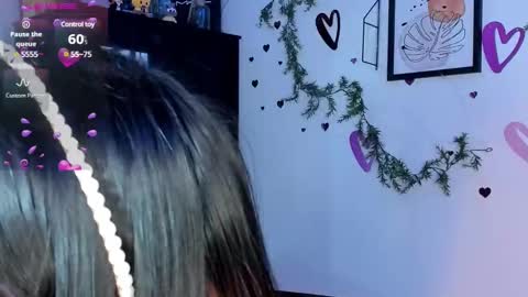 Lucy online show from March 2025 08:44:01 AM