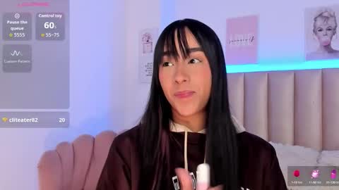 Lucy online show from September 2025 05:00:02 AM