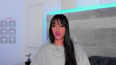 Lucy online show from November 2025 06:46:01 AM