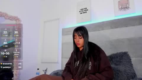 Lucy online show from November 2025 01:13:01 PM