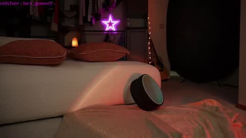 Lucy. online show from January 2025 04:07:02 AM