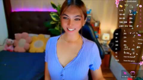 Snapshot of lucy_gray29 chatting on November 2025 07:27:01 AM Lucy online show from November 2025 07:27:01 AM