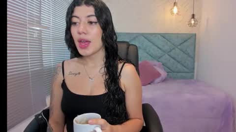 Snapshot of lucy_greys_ chatting on November 2025 11:09:02 AM Lucy Greys online show from November 2025 11:09:02 AM