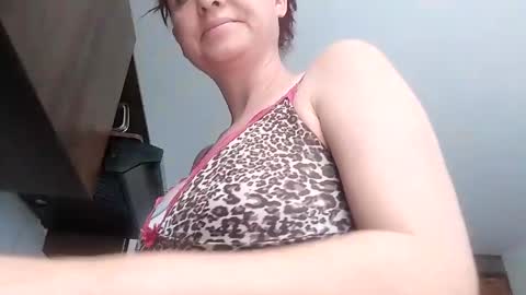 Lucia online show from March 2025 04:44:02 PM