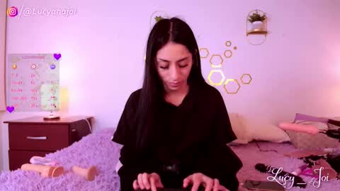 Luciana online show from October 2025 03:28:01 AM