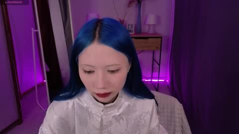  LUCY  online show from February 2025 02:06:02 PM