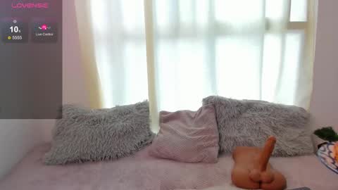 Lucy online show from March 2025 02:32:01 PM