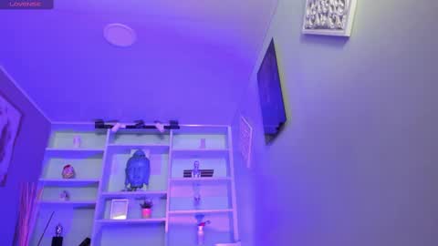 Lucy  online show from February 2025 11:19:02 PM