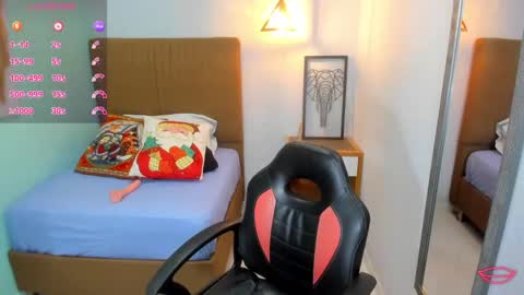 L U C Y  online show from December 2024 12:00:01 PM