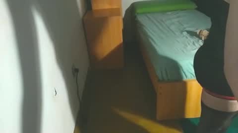 LucyLun online show from December 2024 02:33:01 AM