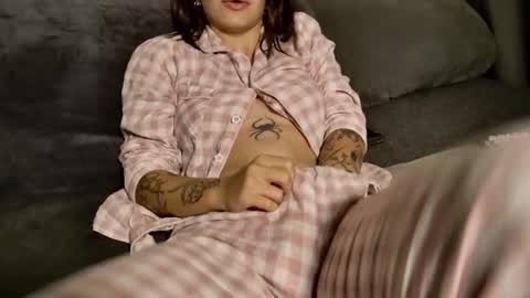 Snapshot of lucyrait chatting on October 2025 06:34:02 AM Lucy online show from October 2025 06:34:02 AM