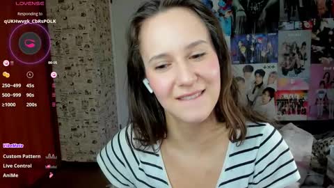 Lucy Rose online show from October 2025 05:24:02 PM