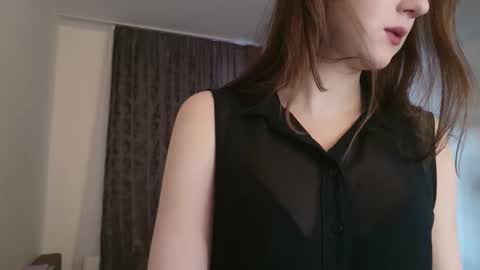 Lucy Rose online show from February 2026 02:14:01 PM