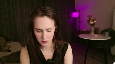 Snapshot of lucyrose33 chatting on April 2026 06:50:01 PM Lucy Rose online show from April 2026 06:50:01 PM