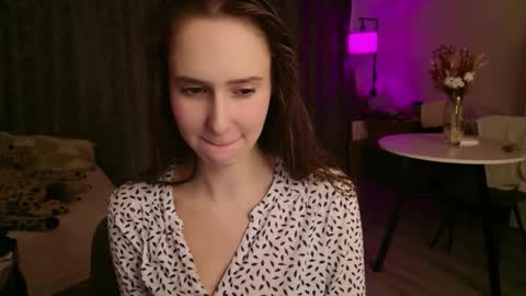Snapshot of lucyrose33 chatting on May 2026 06:24:01 PM Lucy Rose online show from May 2026 06:24:01 PM