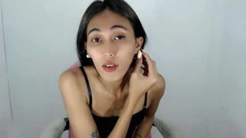 Snapshot of lucyseductive_ chatting on July 2026 07:43:01 AM JIRVIE online show from July 2026 07:43:01 AM