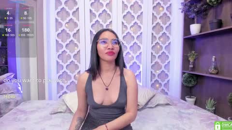 Lucy Liiu online show from January 2025 08:00:01 PM