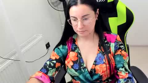 Lucy online show from July 2026 10:39:01 AM