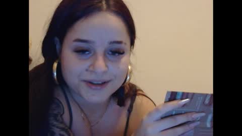 Snapshot of lucyymorningstar chatting on December 2025 10:05:01 PM lucy online show from December 2025 10:05:01 PM