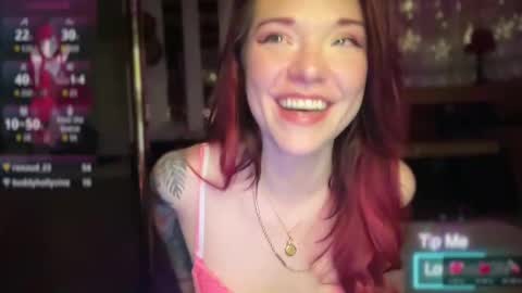 Snapshot of luebeam chatting on March 2026 02:02:02 AM Luubeam INSTA luubeammm TWITTER lunaisreallycu1 online show from March 2026 02:02:02 AM