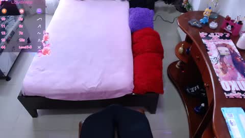 Lufek23 online show from December 2024 05:09:01 PM