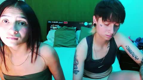 lugiiz05_ online show from November 2025 06:23:01 AM