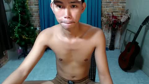 lui_the_fucker online show from January 2025 05:27:01 AM