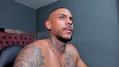 Luigi Vitale online show from December 2024 04:09:01 AM