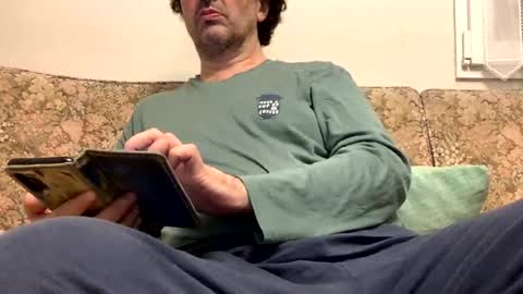 Luis online show from August 2026 09:03:01 PM