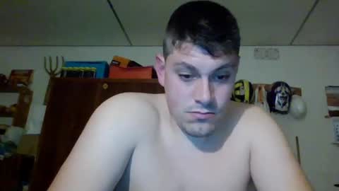 Snapshot of luis2423 chatting on December 2024 12:24:01 AM A slave to the mistress.. un esclavo para las amas dominantes. online show from December 2024 12:24:01 AM