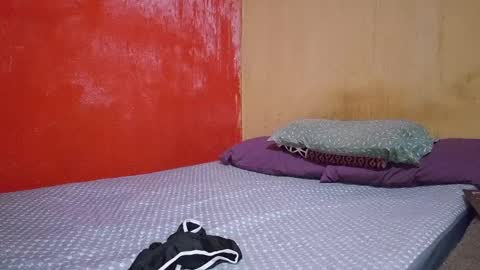 Snapshot of luisa_femm chatting on June 2026 10:54:01 PM Luisa Femboy online show from June 2026 10:54:01 PM