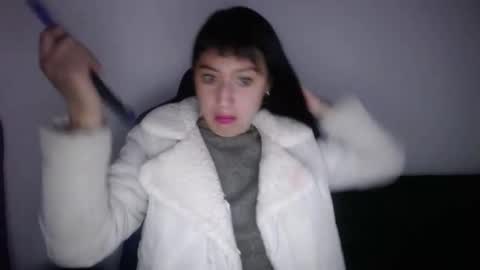 luisa_homes online show from December 2025 10:23:02 AM
