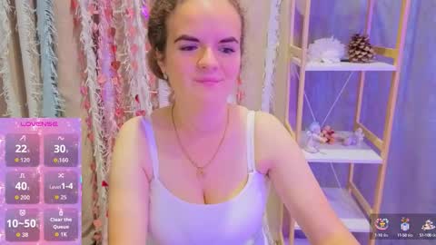 Luisa Rosee online show from October 2025 07:22:01 PM