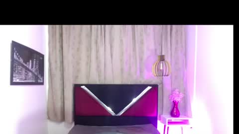 Snapshot of luisa_torres__ chatting on June 2026 03:22:01 AM luisa_torres__ online show from June 2026 03:22:01 AM