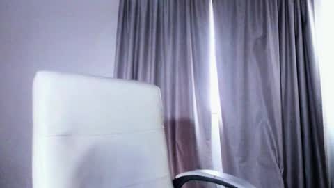 Luisa Diaz online show from March 2026 08:27:02 PM