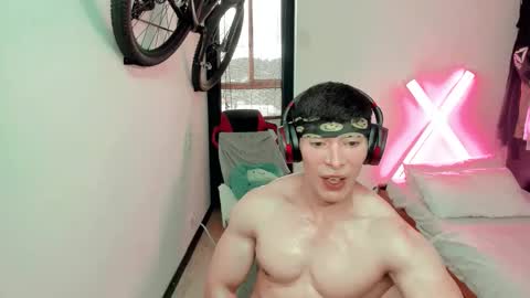 Snapshot of luisfernikesportboy chatting on May 2026 09:33:02 PM Luis Fer PVT IS OPEN online show from May 2026 09:33:02 PM