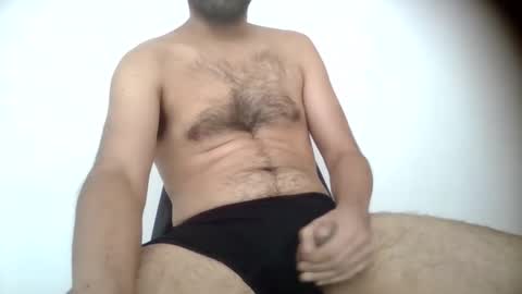 Snapshot of luismartinez666 chatting on March 2026 07:17:01 PM Lus online show from March 2026 07:17:01 PM